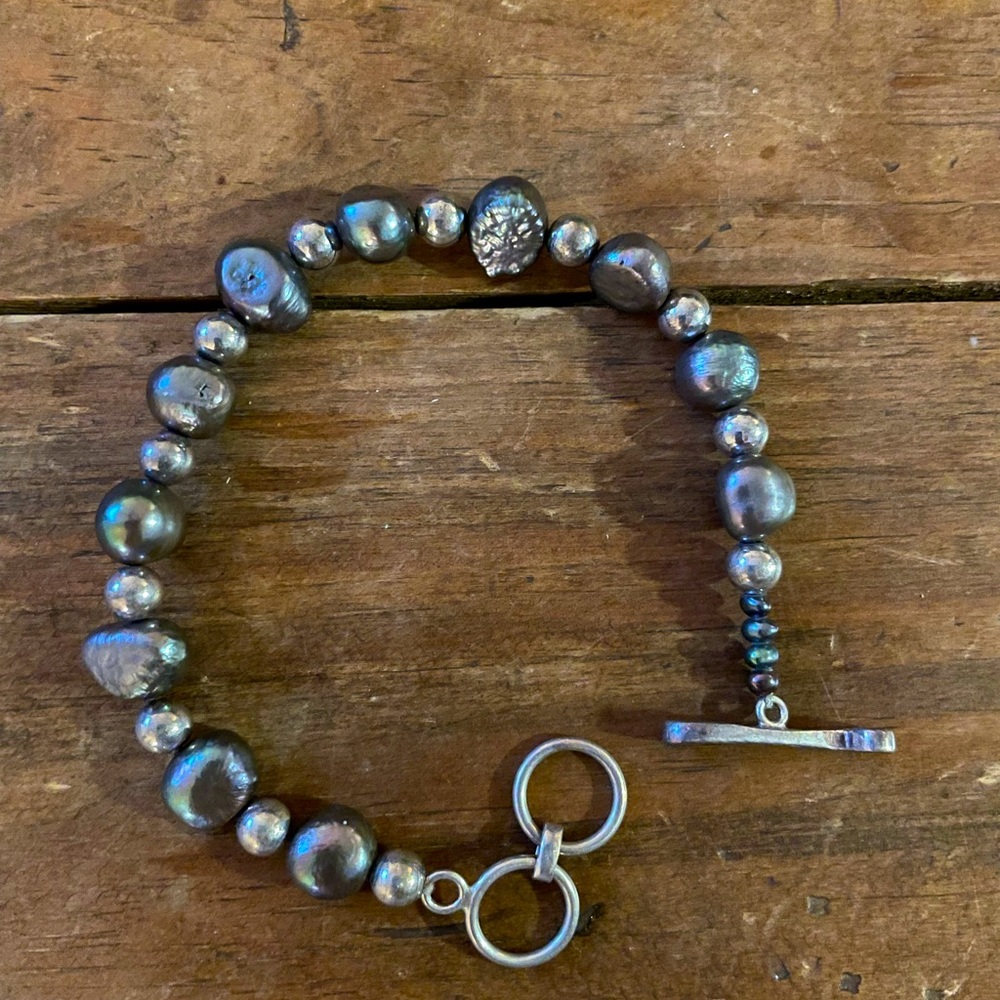 Silpada 925 silver 8 inch long bracelet; retired